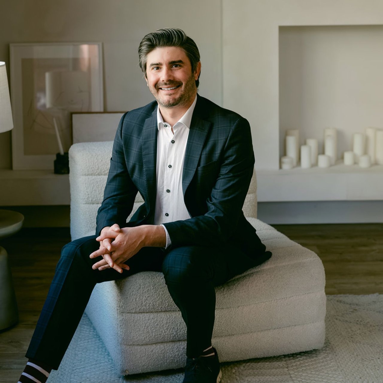 Oliver de Lecq Marguerie Toronto, ON Real Estate Agent Headshot