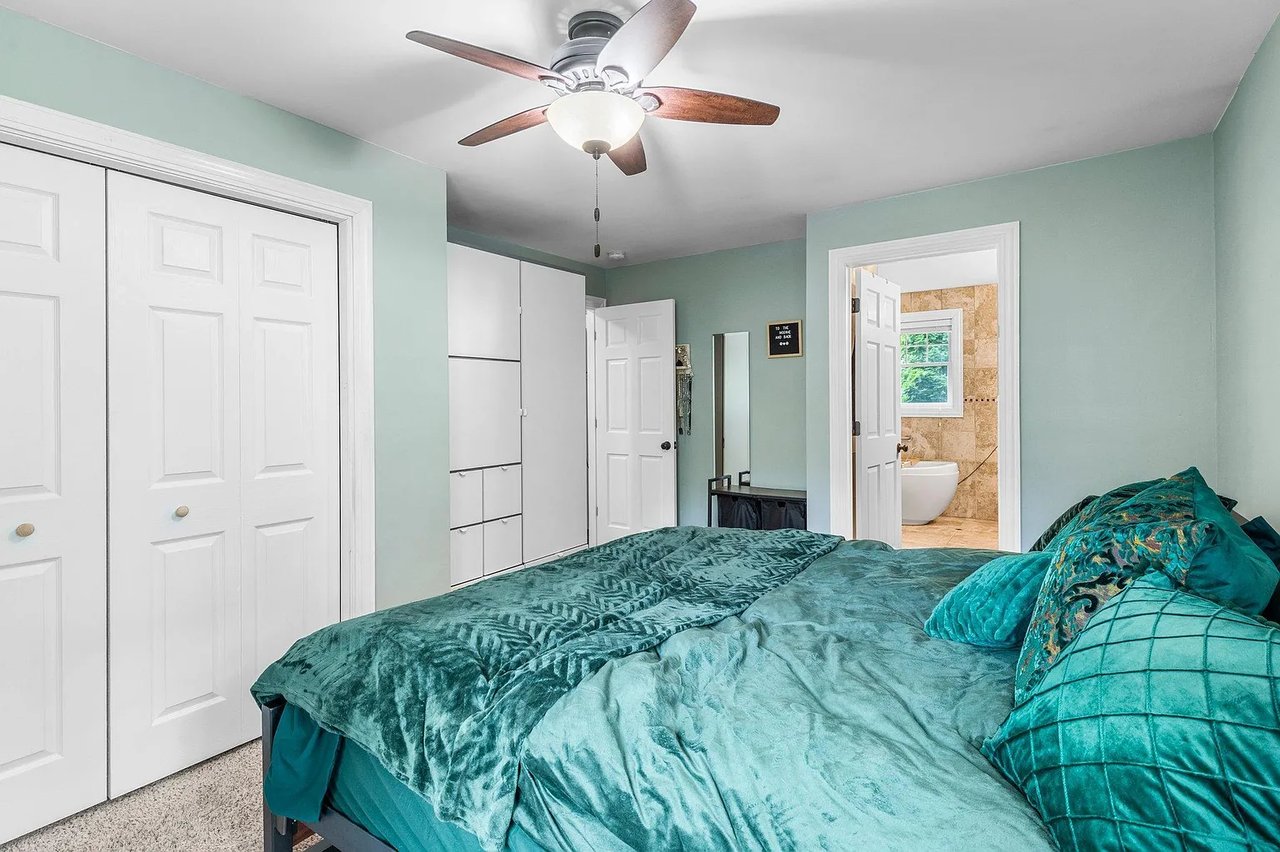 Updated Rambler in the Heart of Minnetonka