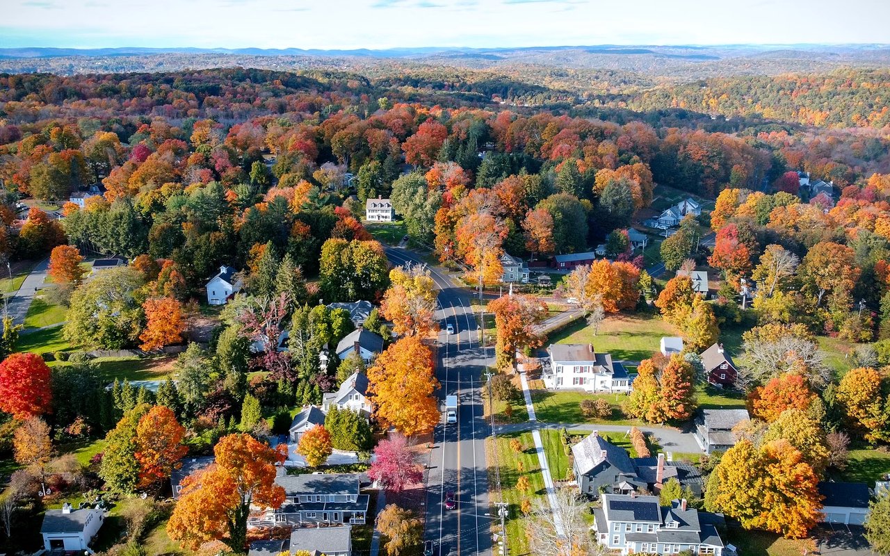 Finding a Home with Amazing Views That Will Take Your Breath Away in Old Lyme