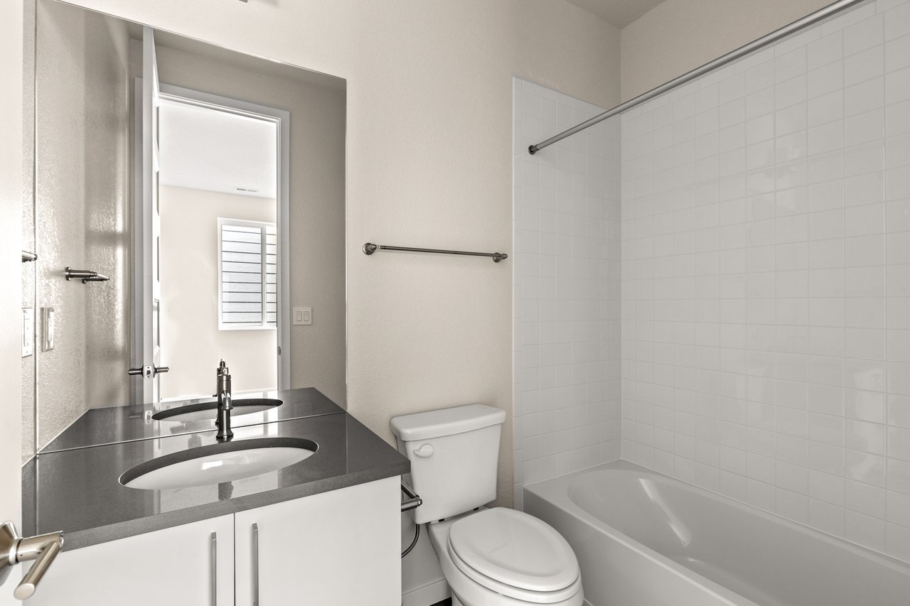 Fusion 1C - Finished Basement & 2-1 Buydown Included