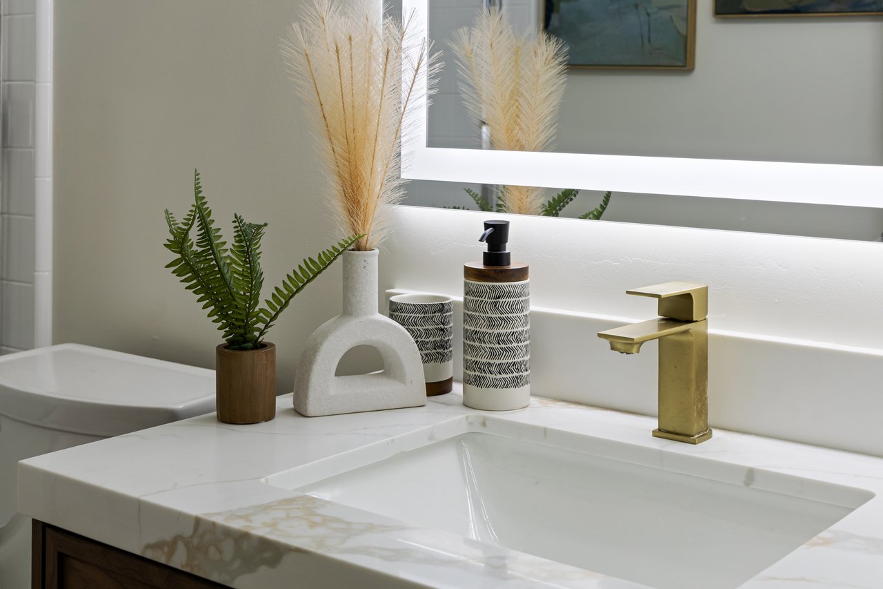 735 Winstead Terrace