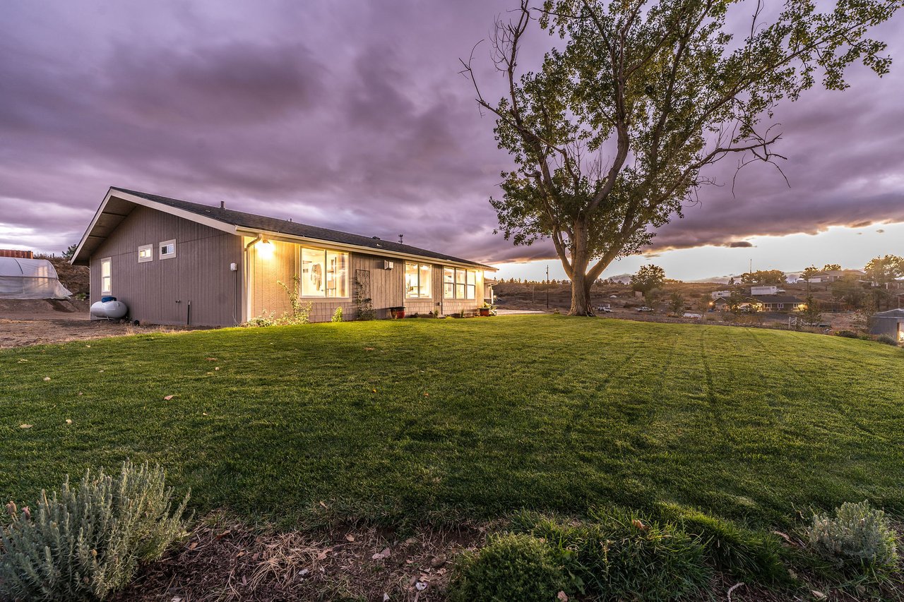 3647 SW HWY 97 