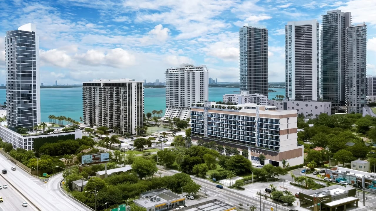 Vida Residences Edgewater