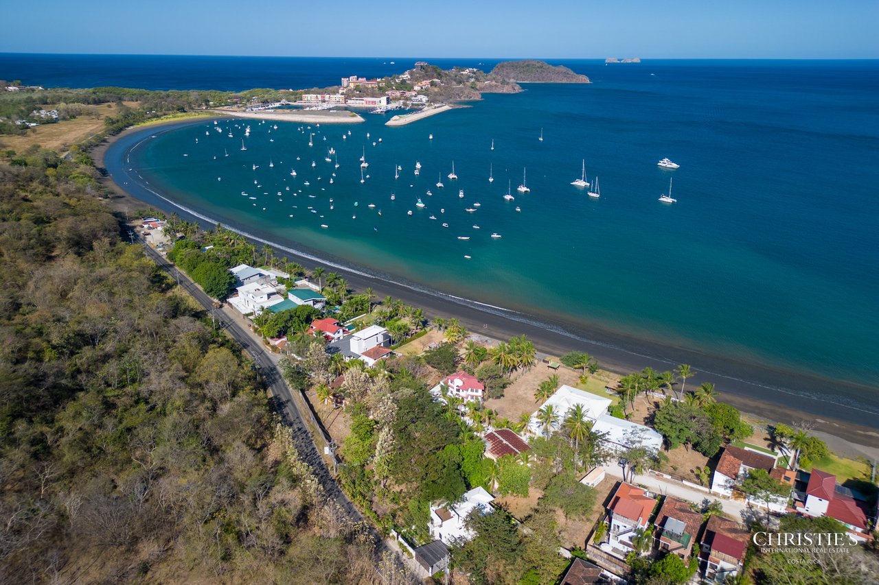 Vista Marina Flamingo Beach House 