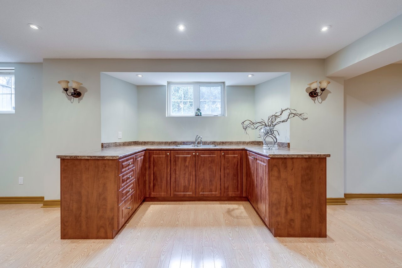 169 Spring Azure Cres