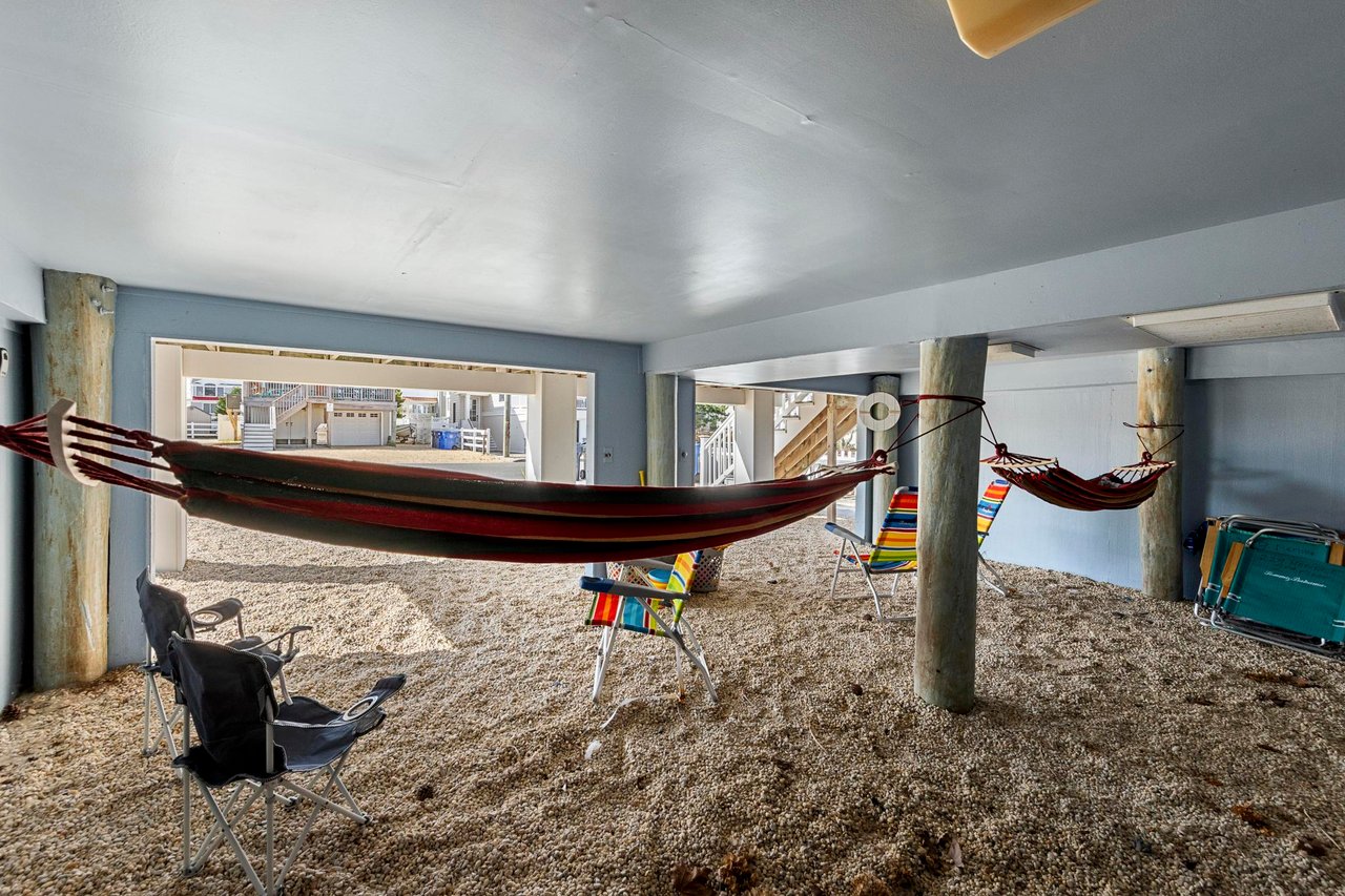 229 Merivale Ave. (1st and 2nd floor), Beach Haven