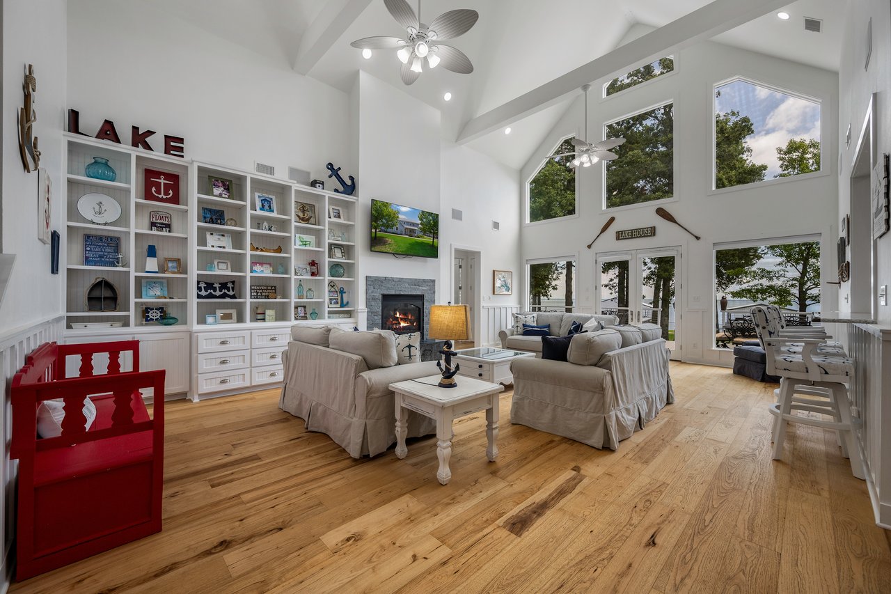 Lakefront Luxury