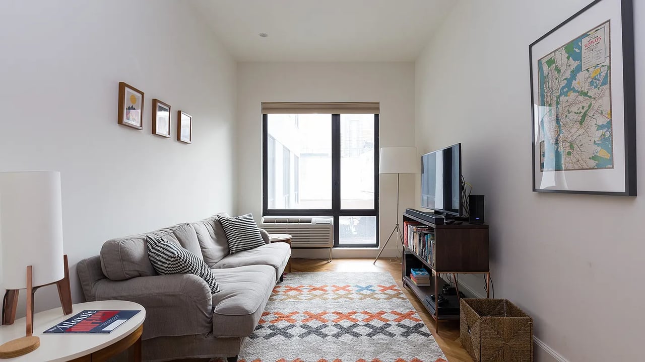 1 Duffield Street 203