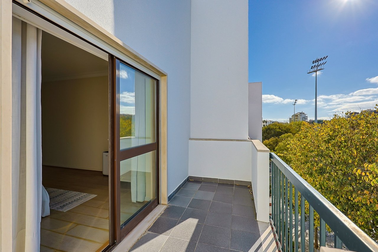 Luxury 3-Bedroom Apartment in Prestigious Cascais