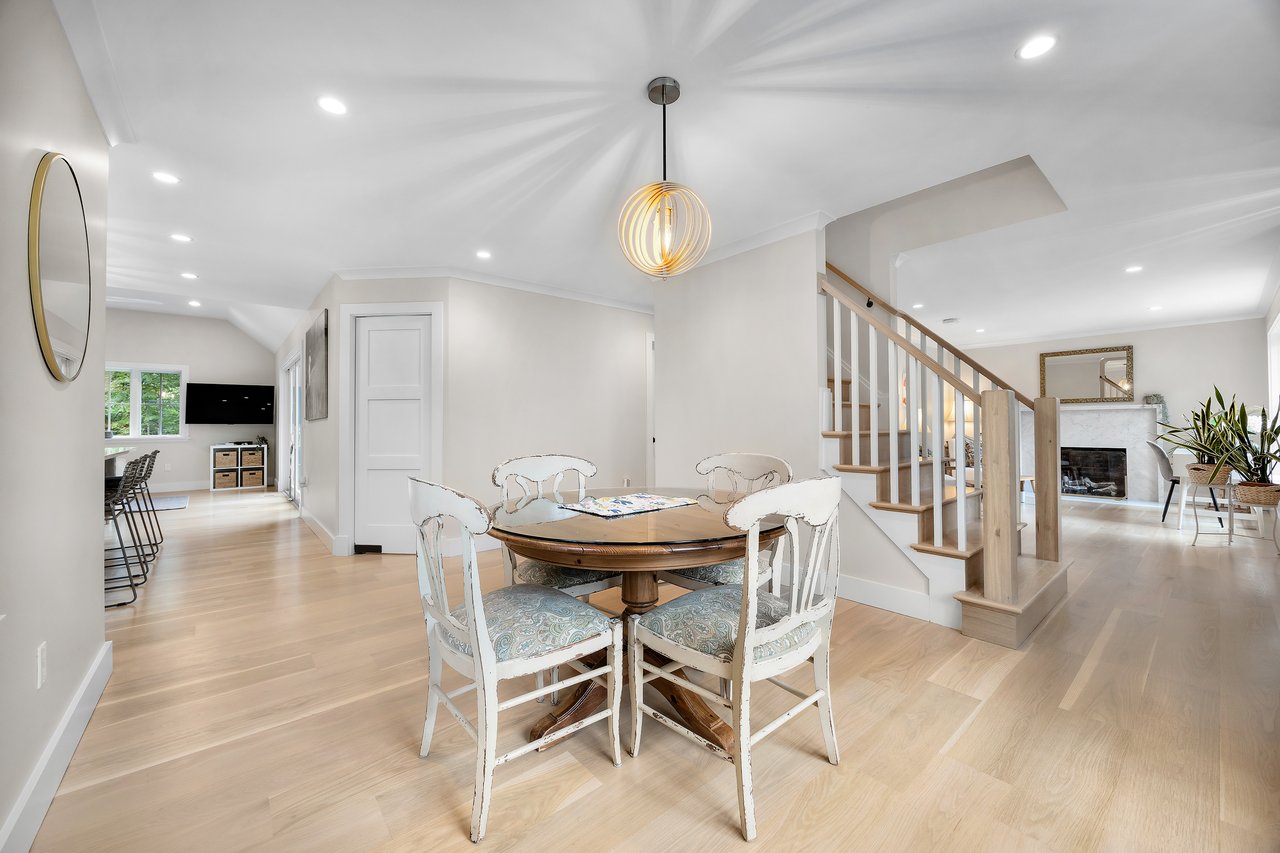 Pristine University Area Colonial