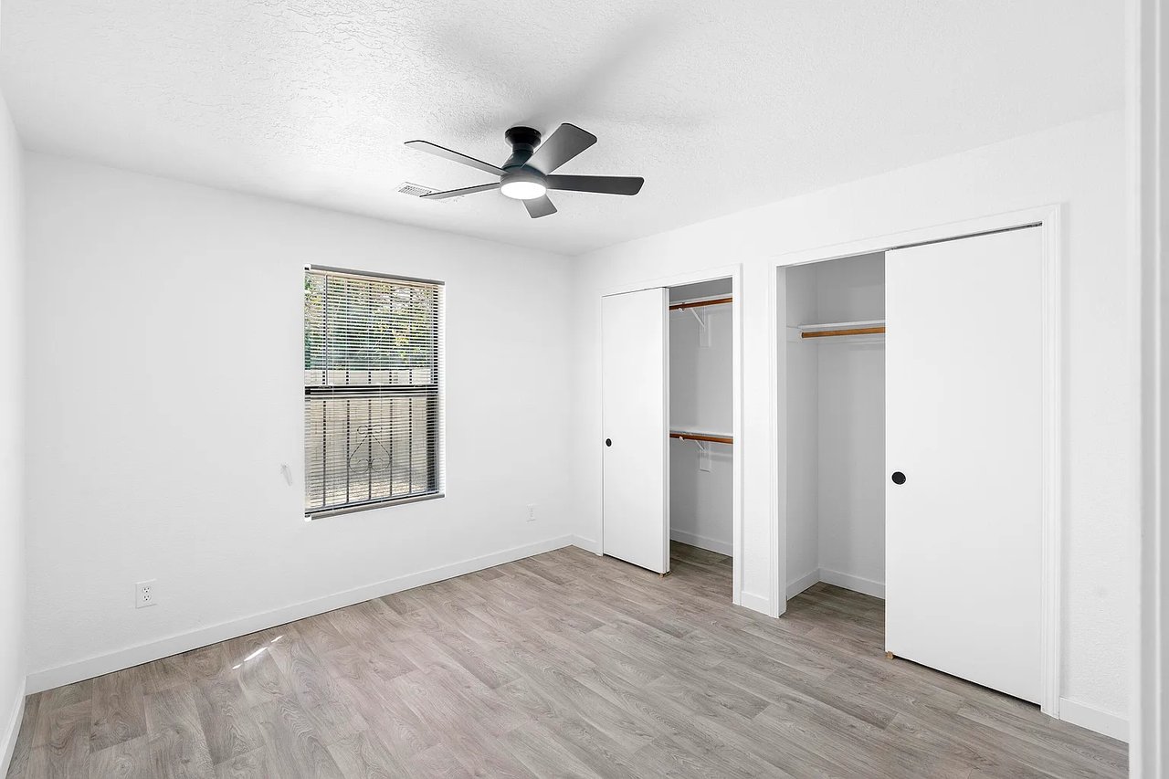 812 W Sky St SW