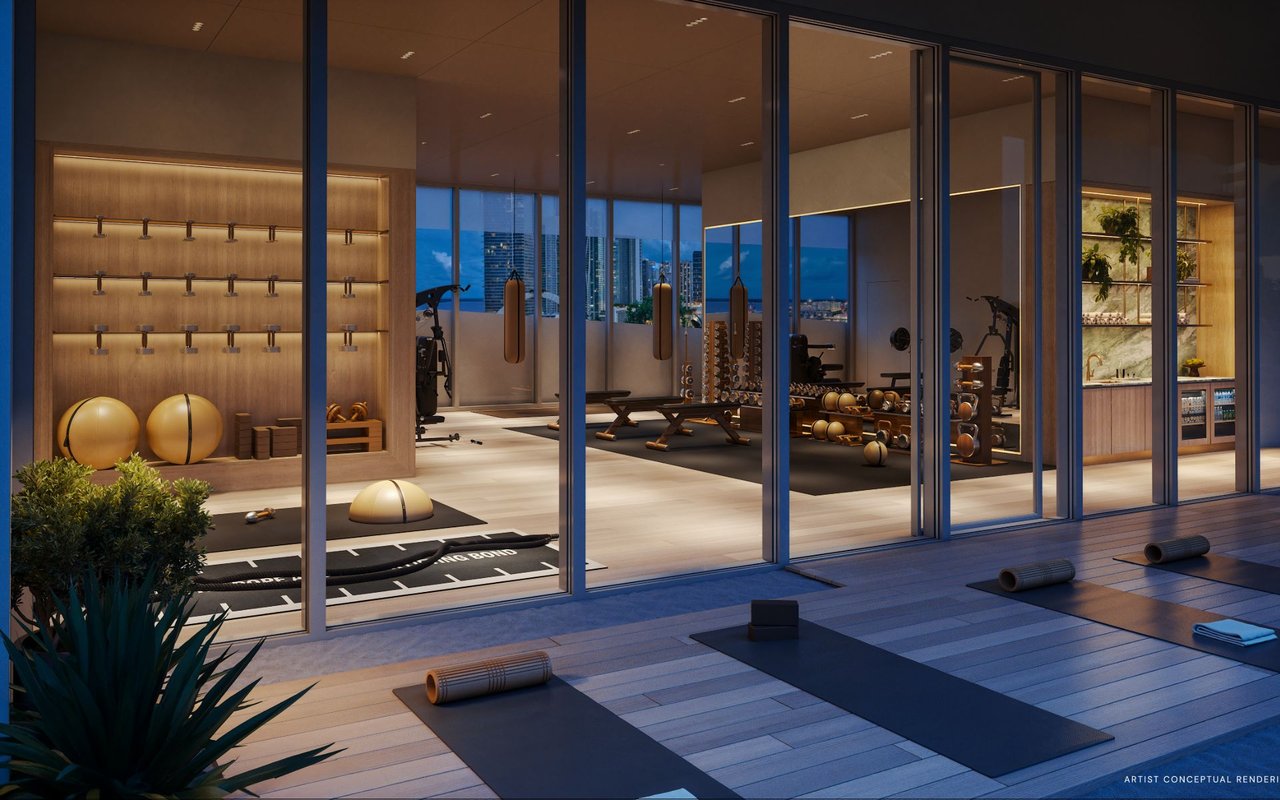 14 Roc Miami Residences