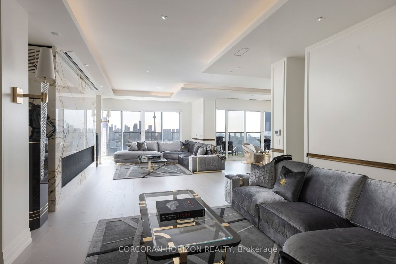 CROWN JEWEL OF YORKVILLE