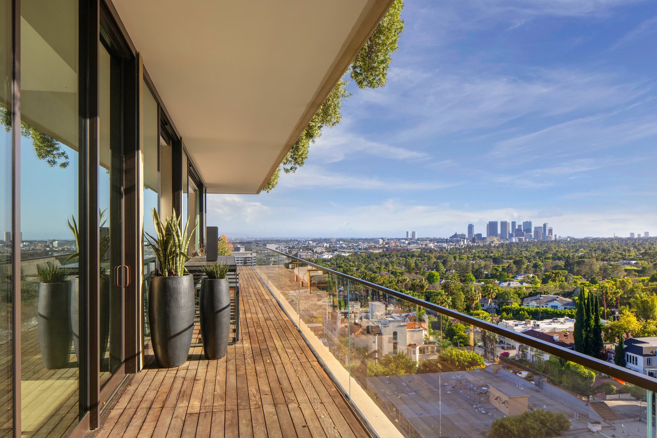 9040 W Sunset Blvd Unit: 905, West Hollywood 