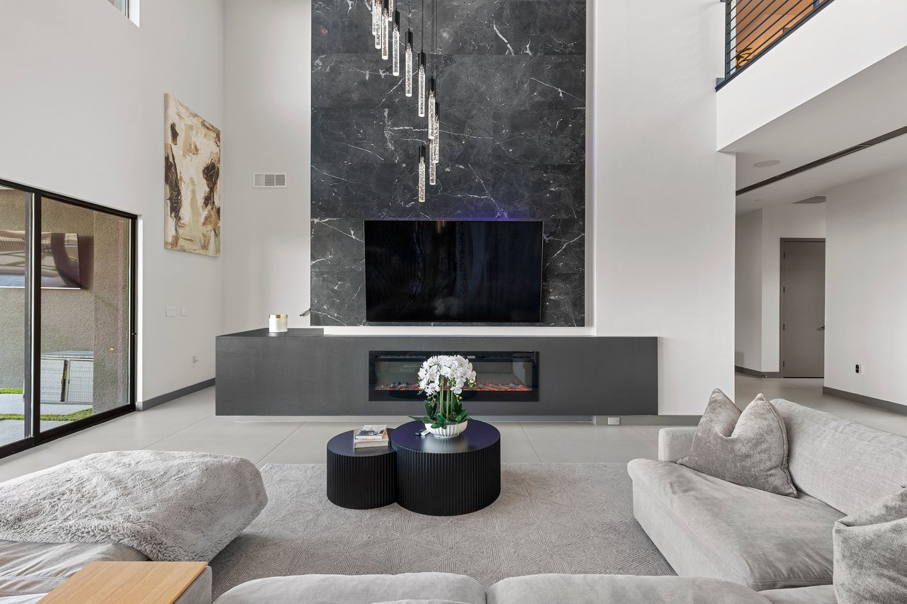 1463 Solitude Ridge Dr