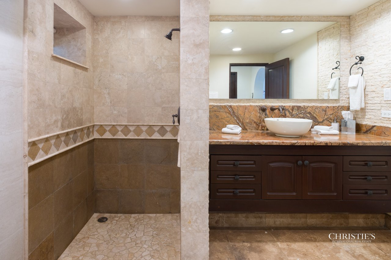 Casa Playa Bonita | Beachfront Luxury Estate in Playa Flamingo