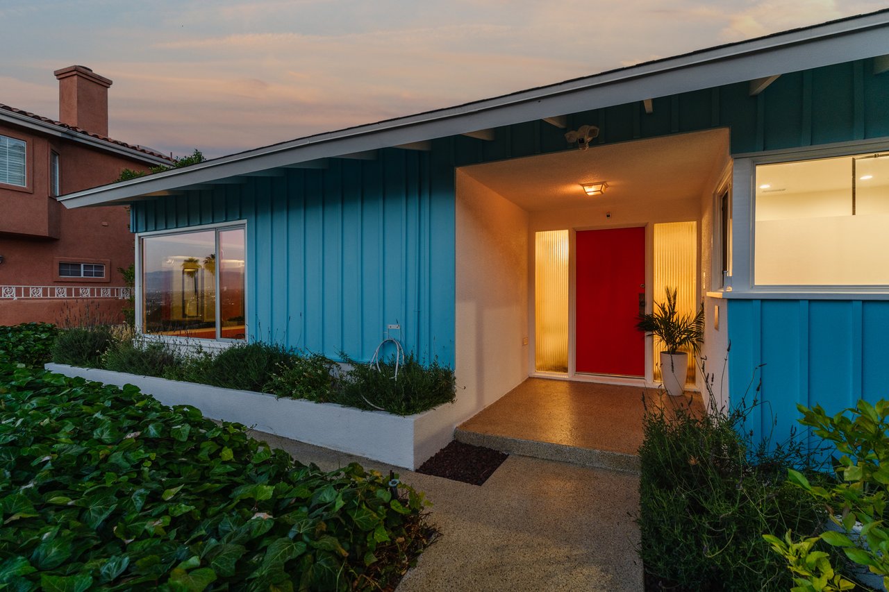 The Nicholson Residence in Baldwin Hills