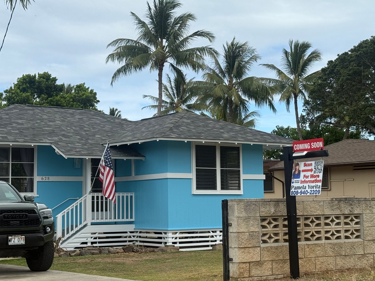628 Maluniu Avenue
