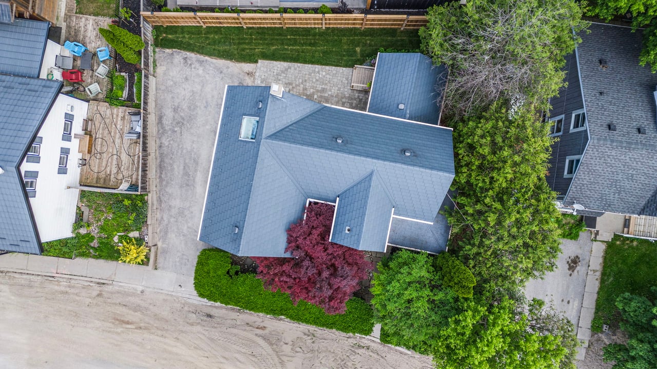 411 Millard Ave, Newmarket
