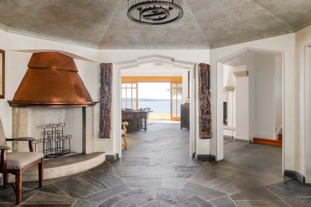 WATERFRONT GIBSON ISLAND ESTATE | 622 MAGOTHY