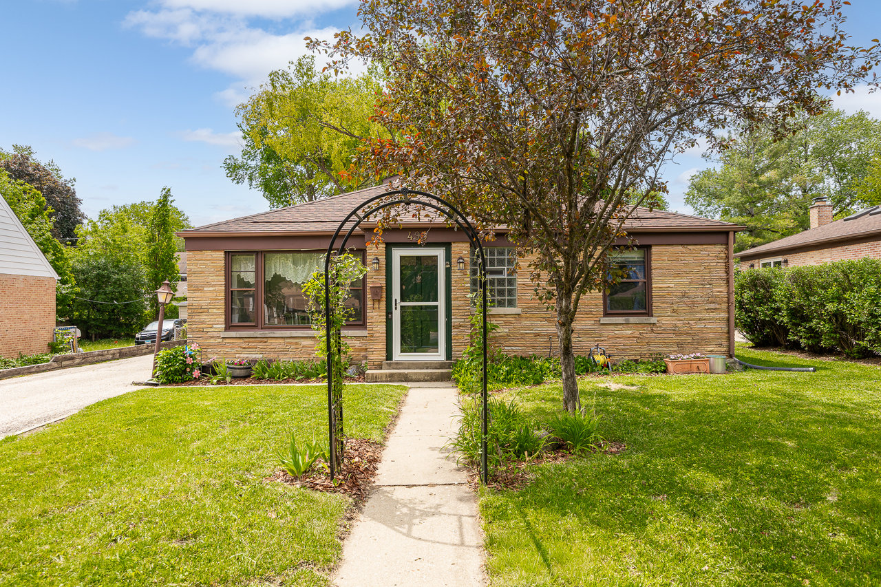 493 E Palatine Rd