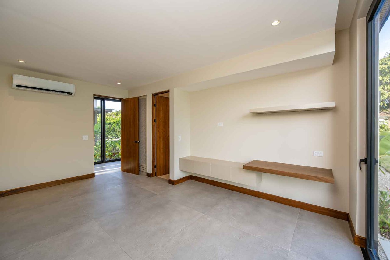 Casa Los Feliz | Elegant 4-Bedroom Villa in Hacienda Pinilla’s Reserva del Golf