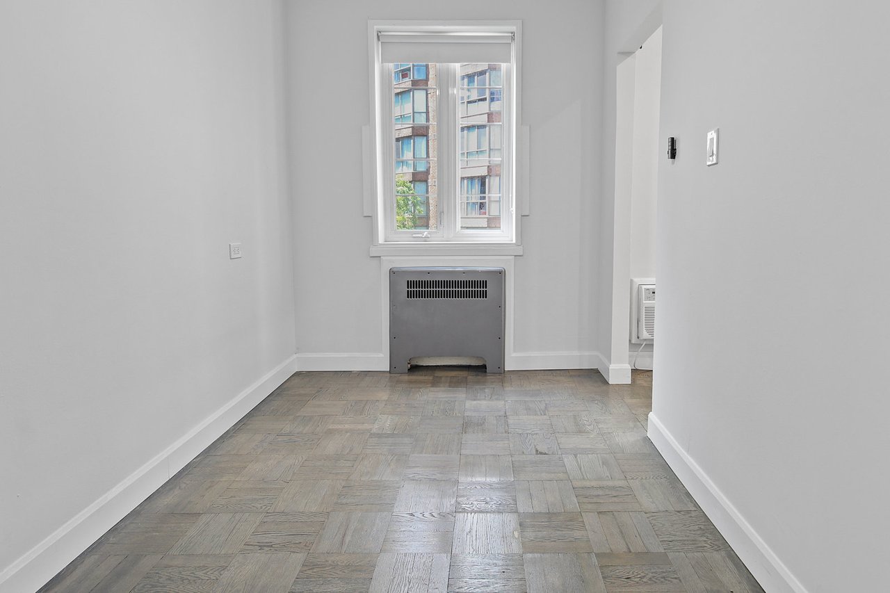  26 St. Joseph Street Unit: 607