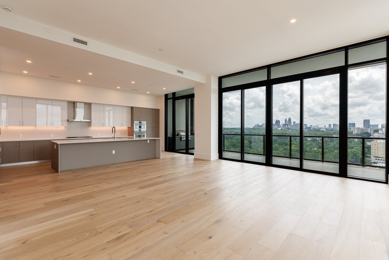 2425 Peachtree Road Unit 1806