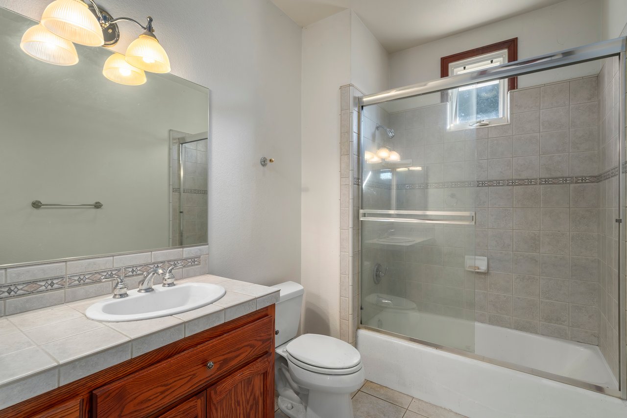 40994 Calle Bandido