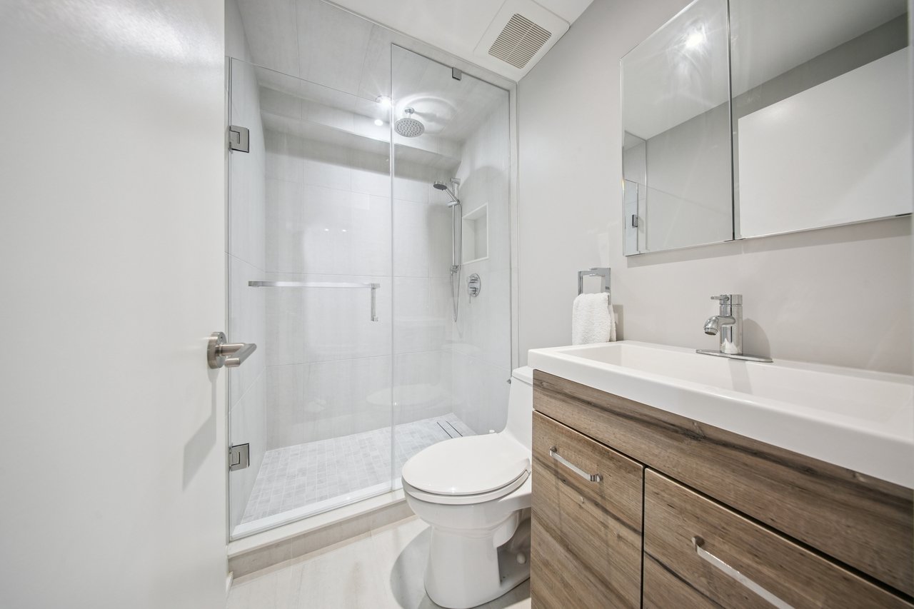 Executive Rental