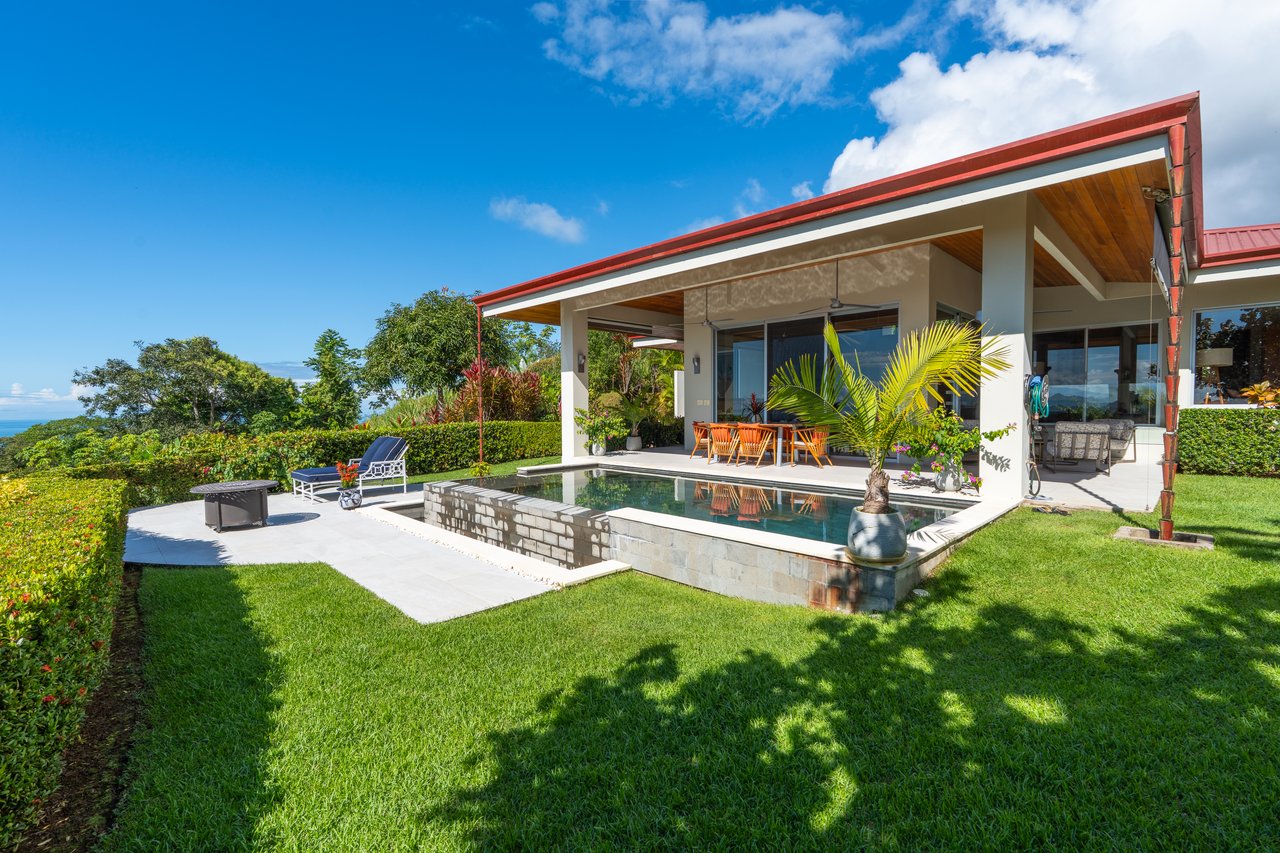 Blue Horizon – luxury ocean-view home in Ojochal, Costa Rica