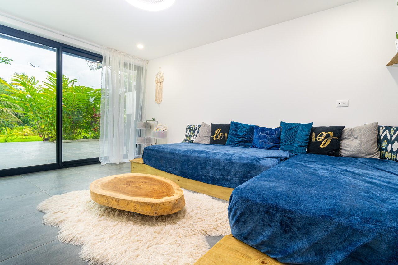 Outstanding Garden Treasure in Ojochal, Modern 4 bedroom on 1 acre