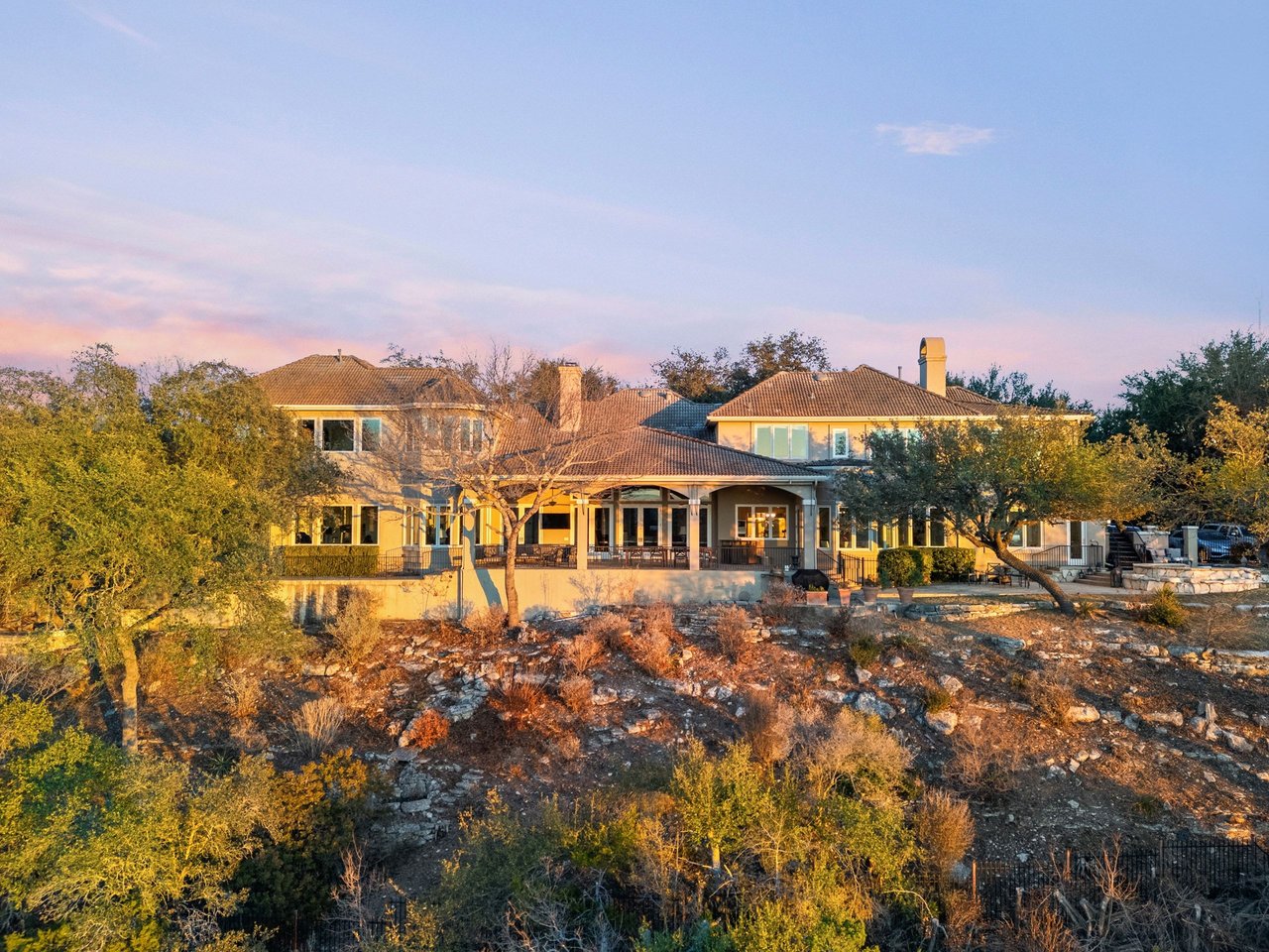 3800 Hunterwood Point