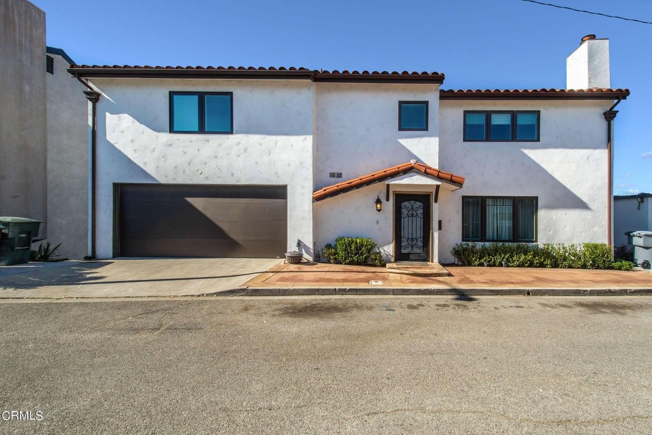 1245 Vista Superba St