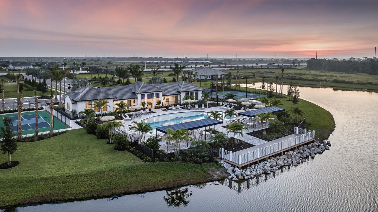 Scenic Settings & Nature Views