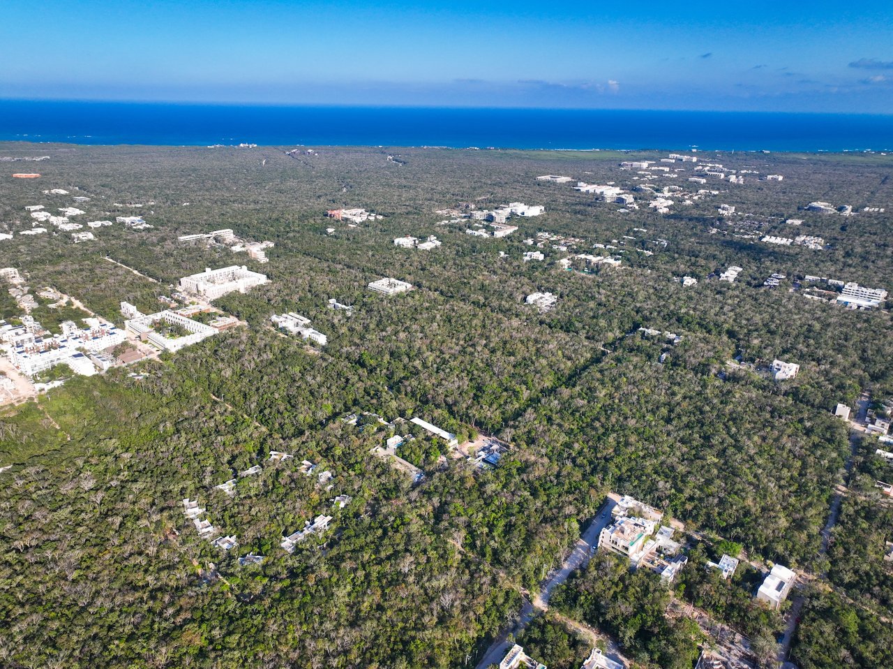 Villa 2  | Beautiful 4 Bedroom with Large Pool in 12 O’Clock Tulum