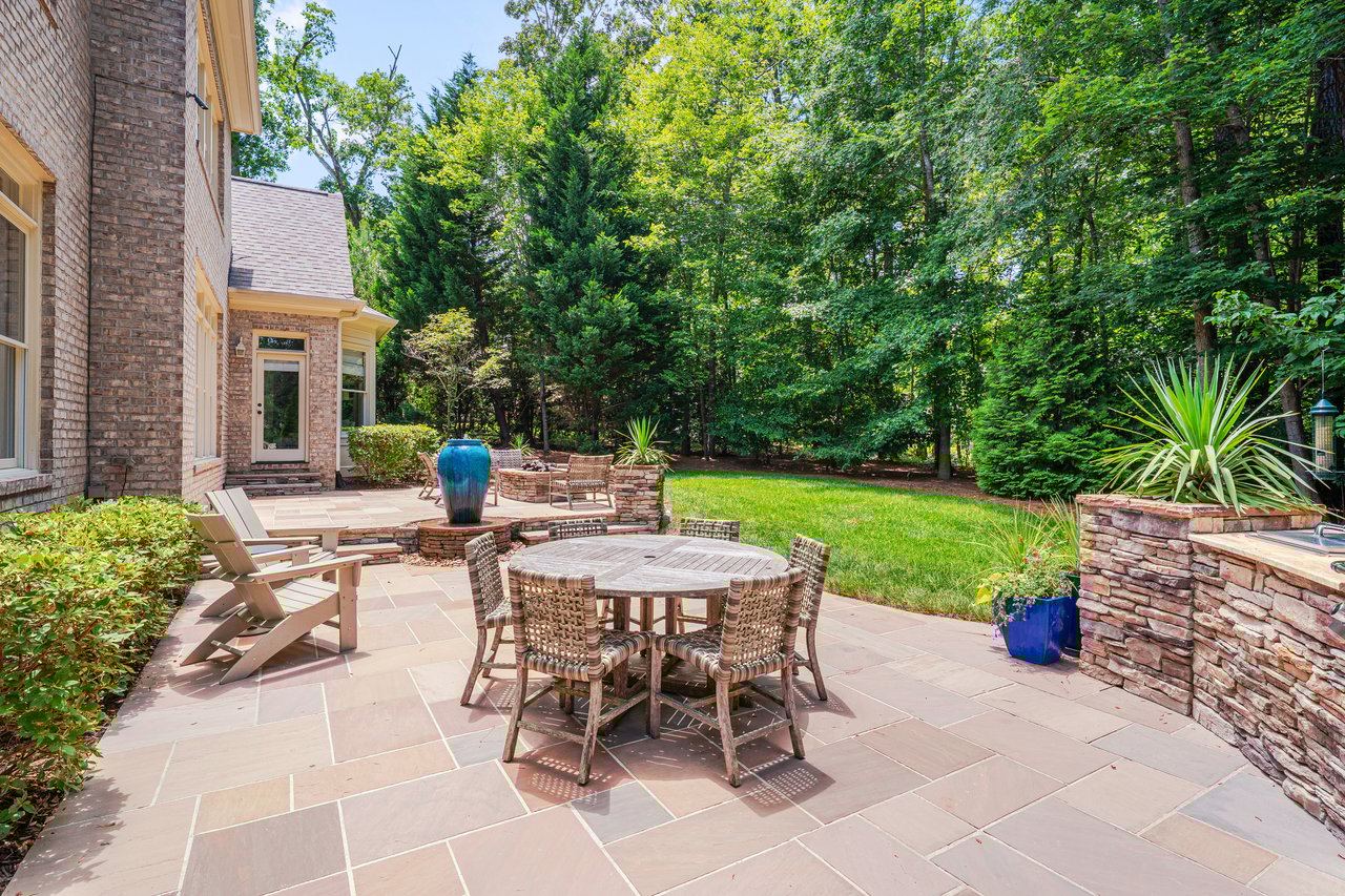 401 Westbury Drive