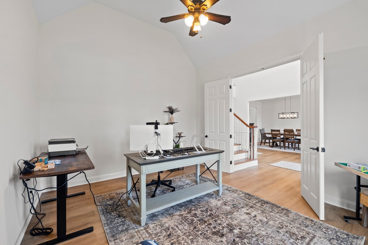 257 Farnsleigh Avenue