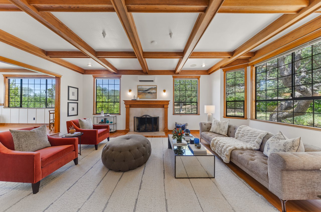 Expansive & Private Novato Estate