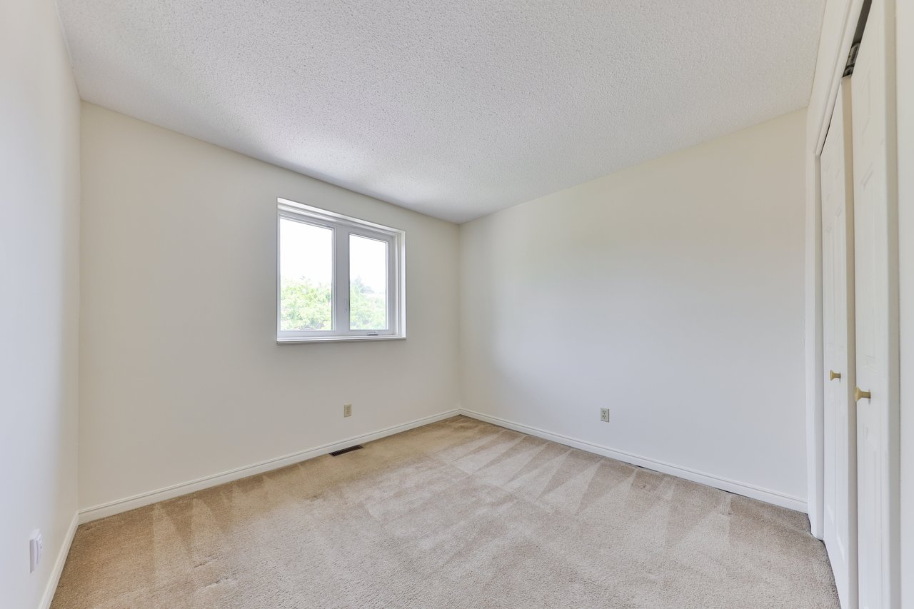 1160 Walden Circle #11
