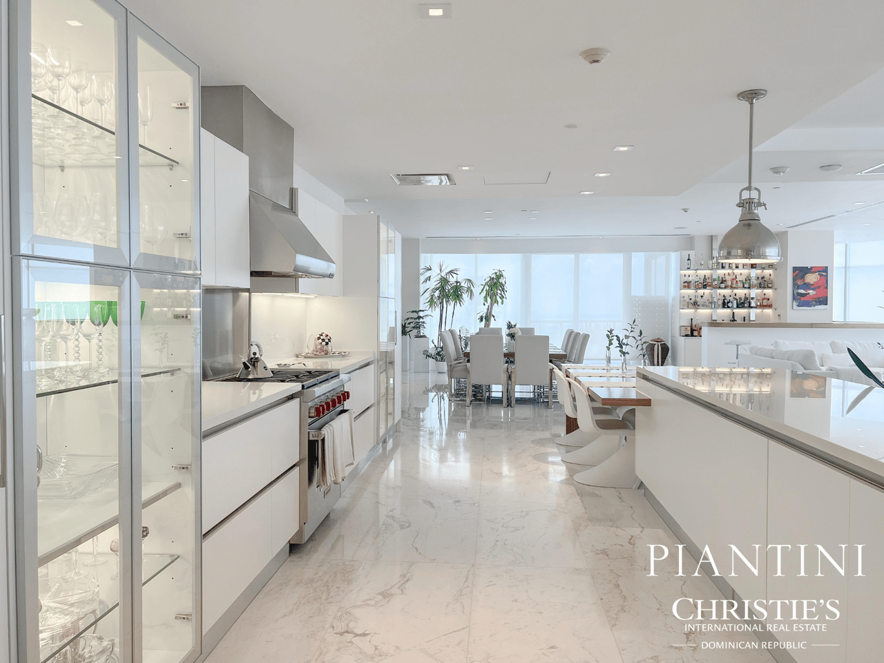O’Keeffe Luxury Condo