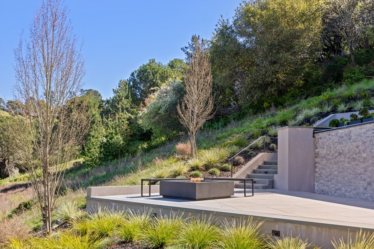 Modern Luxury - Completed in 2020