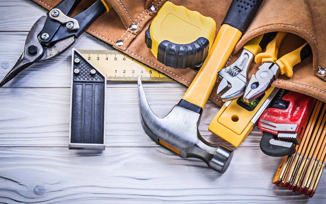 10 Basic Tools New Homeowners Need