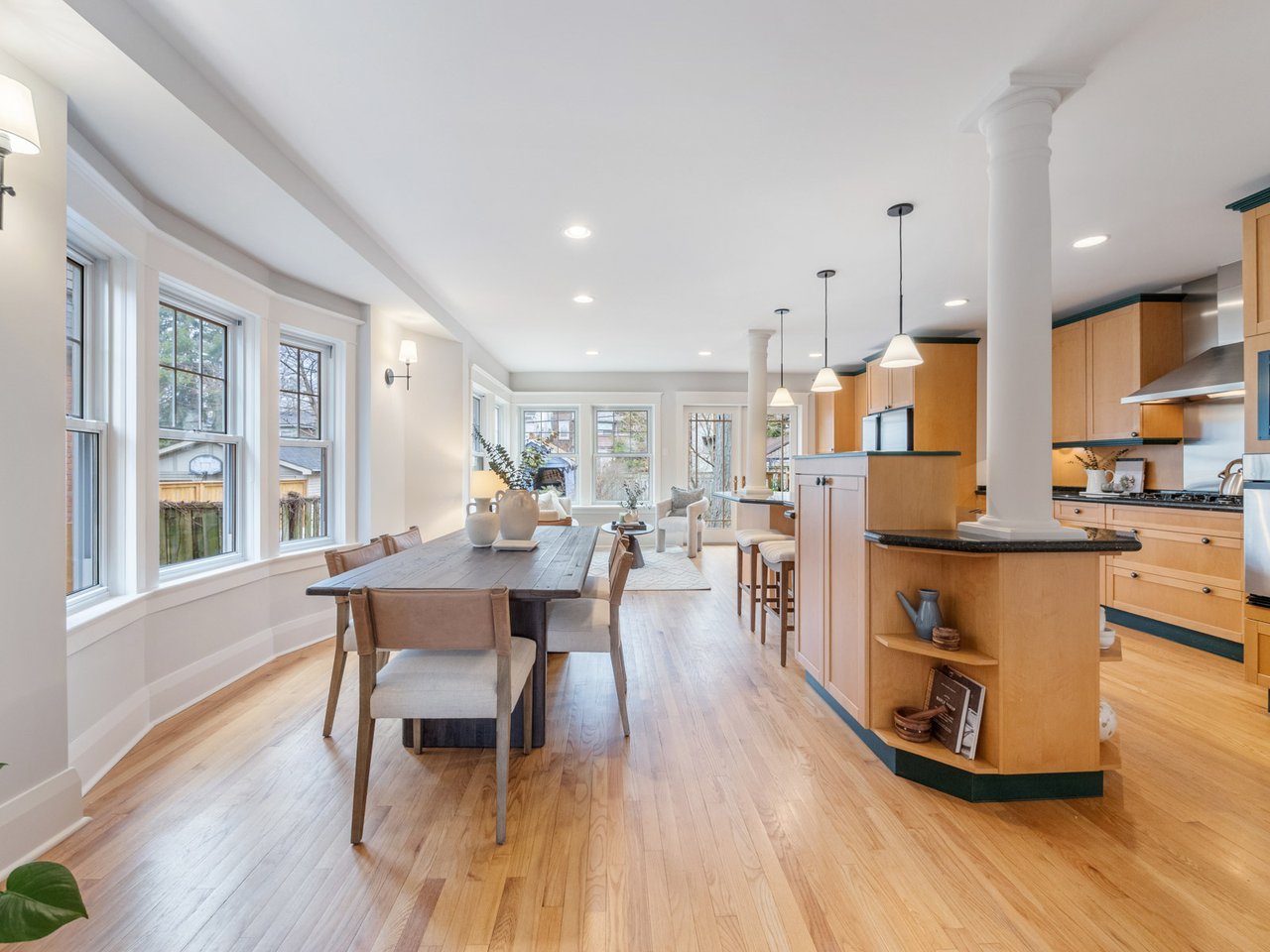 154 Hammersmith Ave