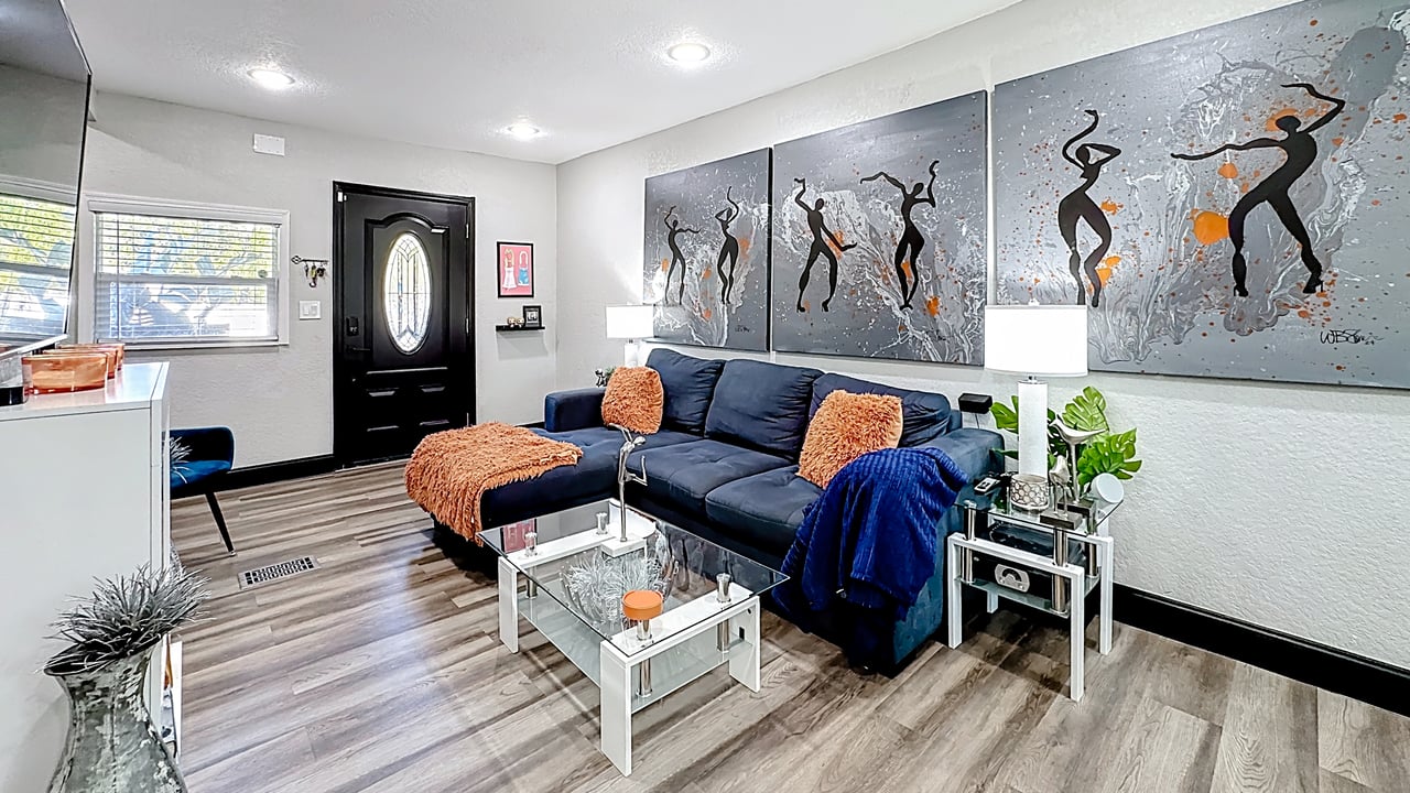 Updated Sanford Bungalow