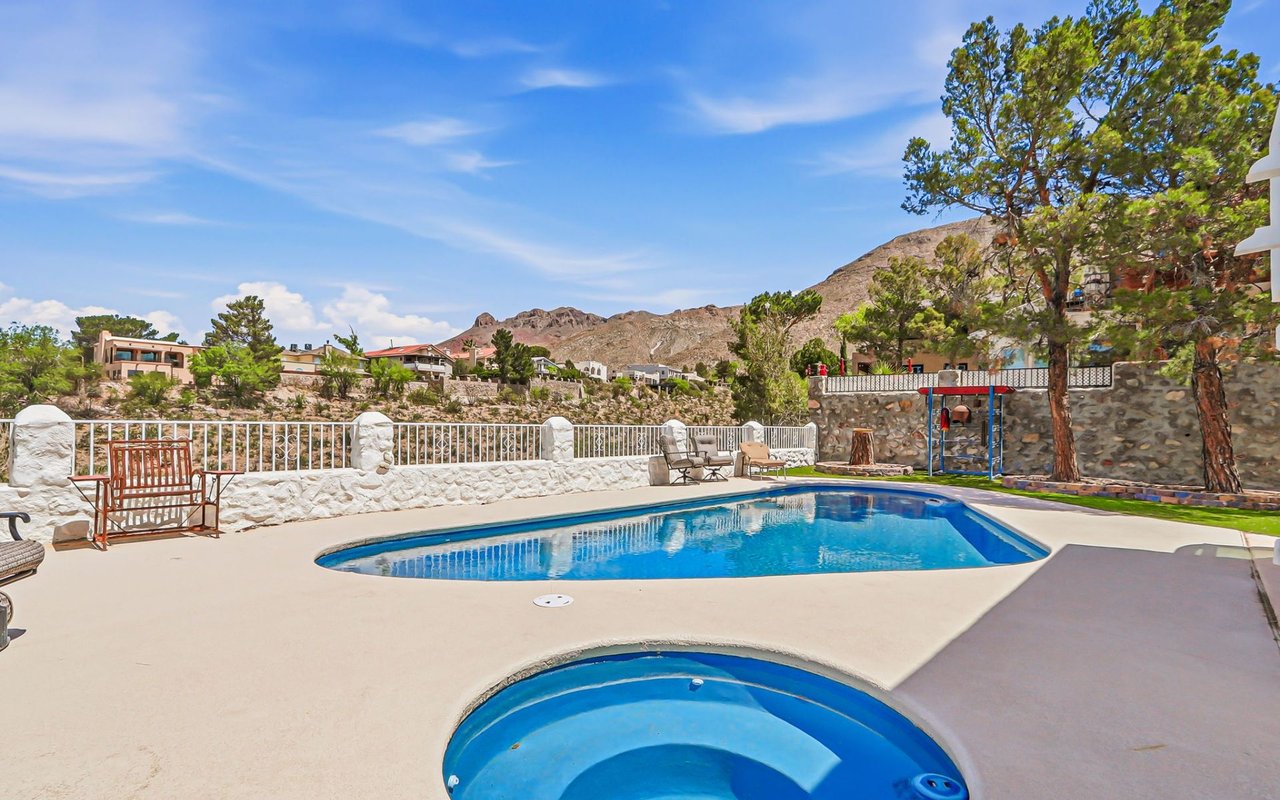Upper Mesa Hills