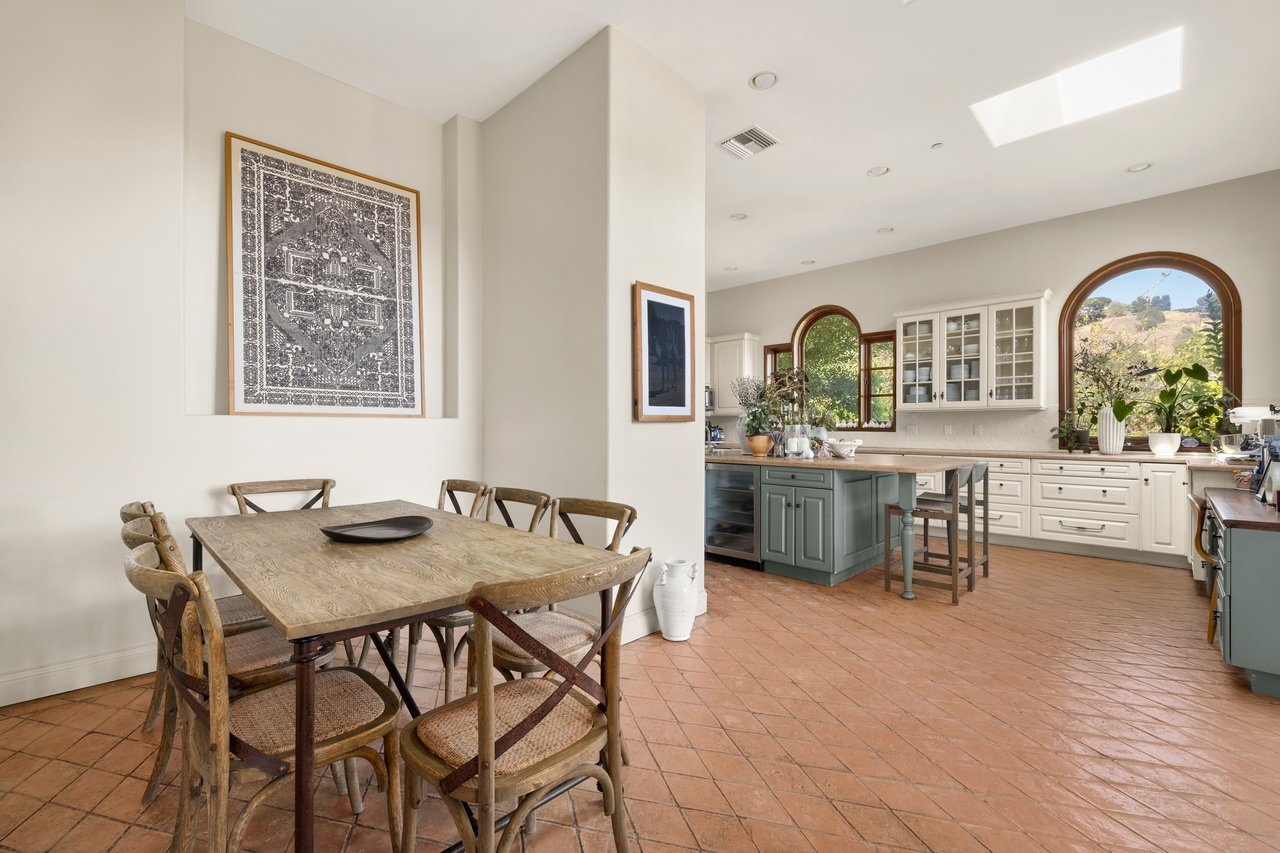 1214 Beverly View Dr