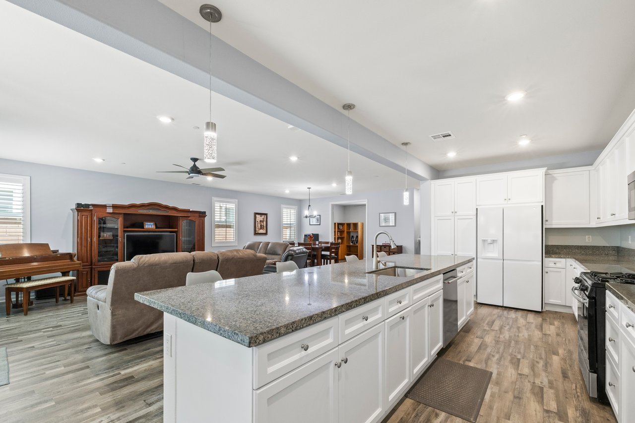 3147 E Yellowstone Dr. 