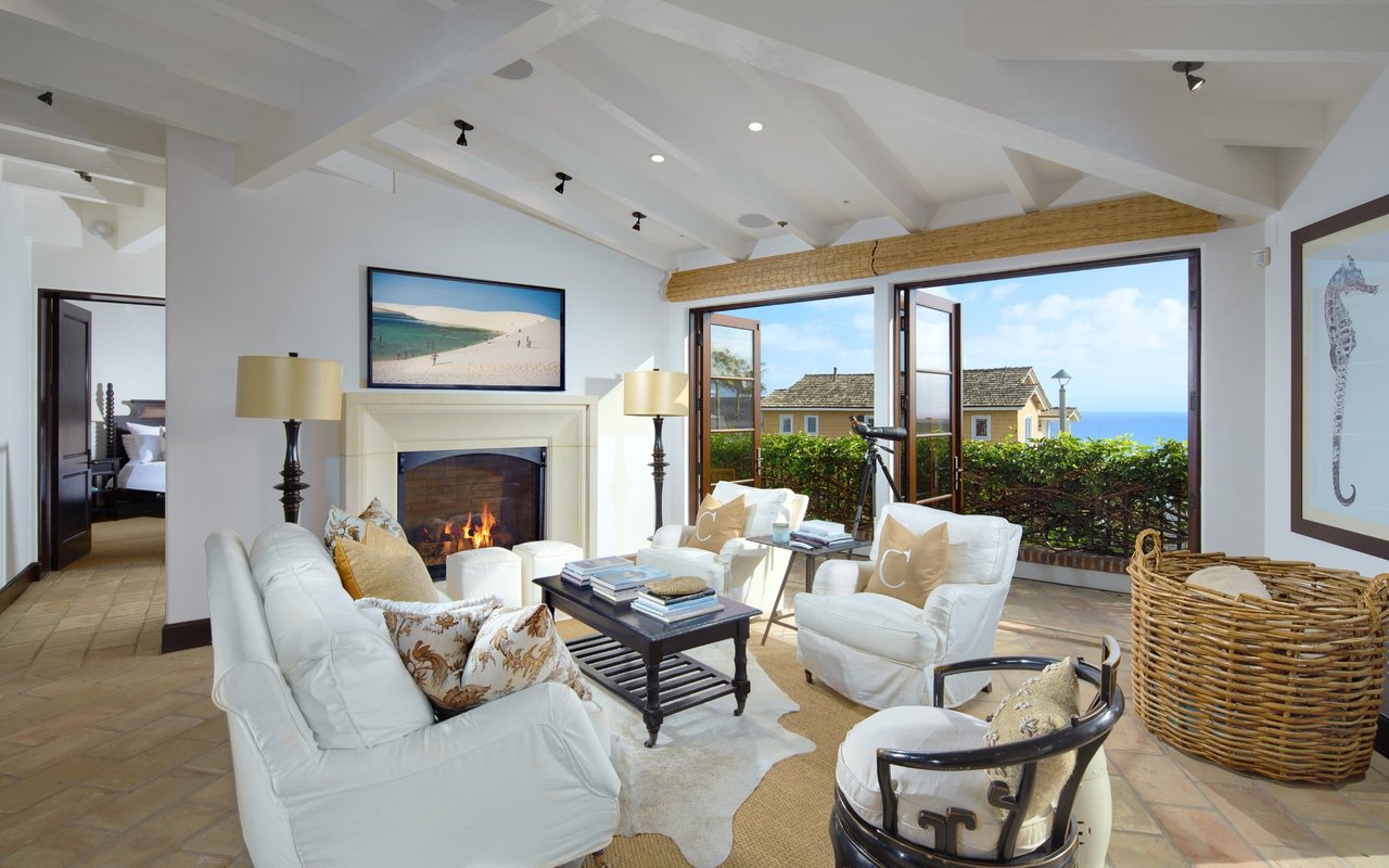 1292 Cliff Drive