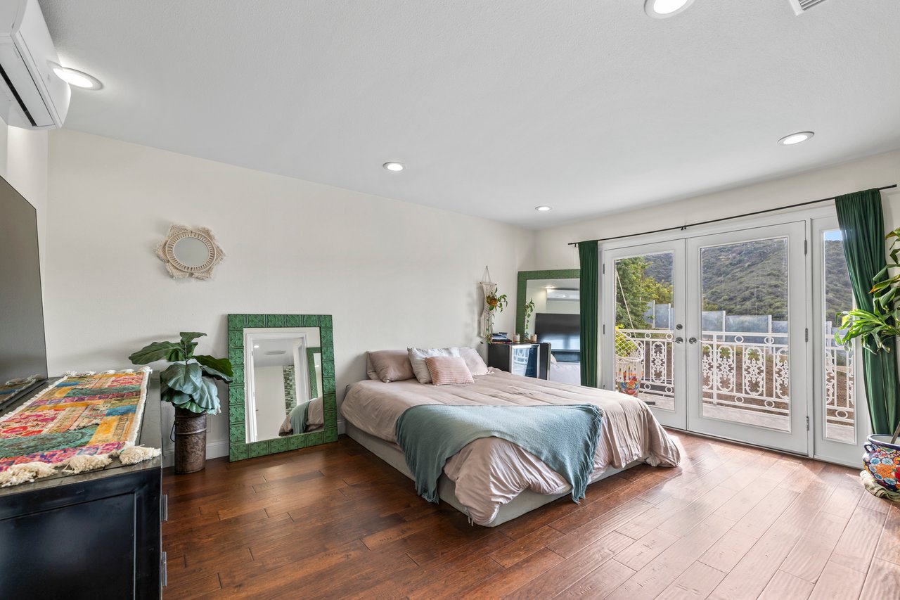 3804 Vista Linda Dr. 